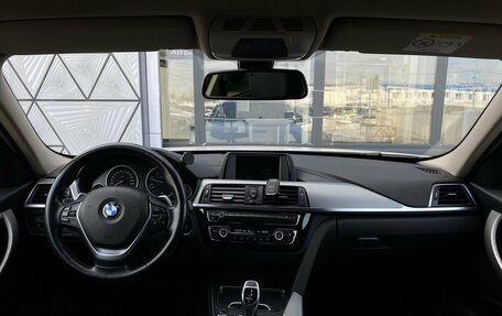 BMW 3 серия, 2019 год, 2 750 000 рублей, 11 фотография