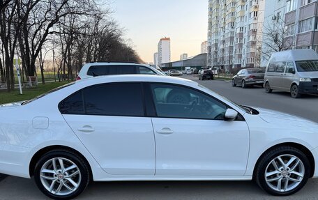 Volkswagen Jetta VI, 2014 год, 1 130 000 рублей, 5 фотография
