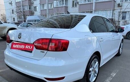 Volkswagen Jetta VI, 2014 год, 1 130 000 рублей, 4 фотография