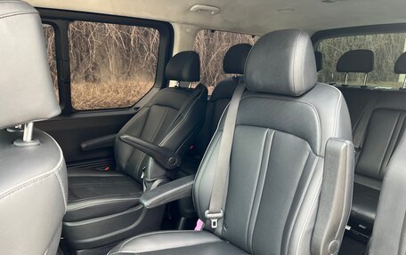 Hyundai Staria, 2023 год, 6 100 000 рублей, 8 фотография