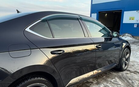 Skoda Superb III рестайлинг, 2018 год, 1 850 000 рублей, 4 фотография