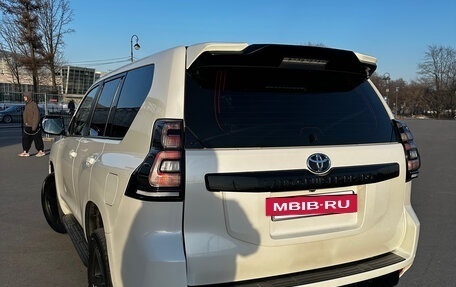 Toyota Land Cruiser Prado 150 рестайлинг 2, 2014 год, 5 350 000 рублей, 2 фотография