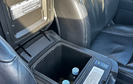 Toyota Land Cruiser Prado 150 рестайлинг 2, 2014 год, 5 350 000 рублей, 21 фотография