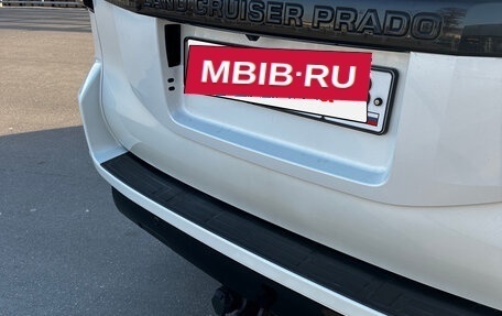 Toyota Land Cruiser Prado 150 рестайлинг 2, 2014 год, 5 350 000 рублей, 25 фотография