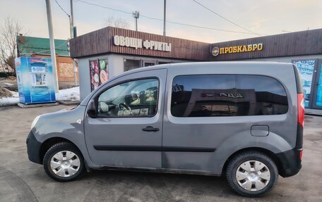 Renault Kangoo II рестайлинг, 2013 год, 650 000 рублей, 6 фотография