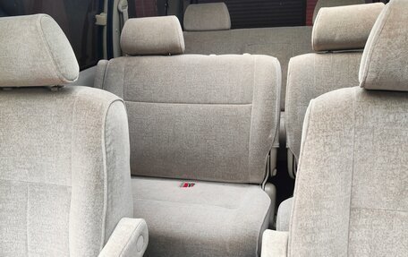 Toyota Grand HiAce I, 2001 год, 1 200 000 рублей, 9 фотография