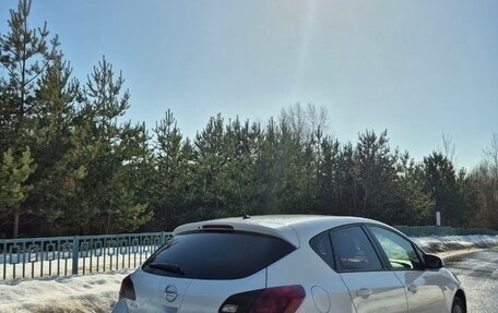 Opel Astra J, 2013 год, 730 000 рублей, 4 фотография