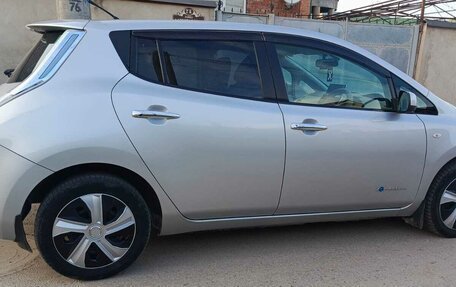 Nissan Leaf I, 2013 год, 850 000 рублей, 5 фотография