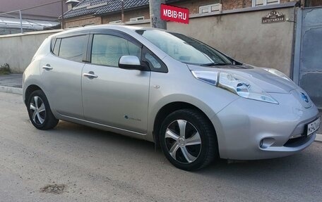 Nissan Leaf I, 2013 год, 850 000 рублей, 3 фотография