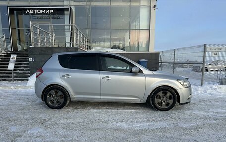 KIA cee'd I рестайлинг, 2010 год, 622 000 рублей, 4 фотография
