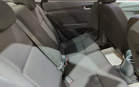 Hyundai Solaris II рестайлинг, 2018 год, 1 350 000 рублей, 16 фотография