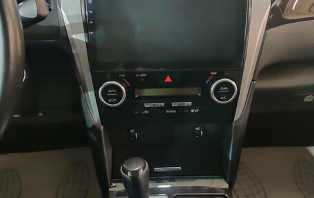 Toyota Camry, 2014 год, 1 585 000 рублей, 13 фотография