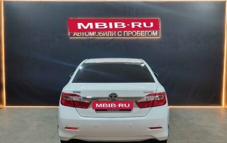 Toyota Camry, 2014 год, 1 585 000 рублей, 3 фотография