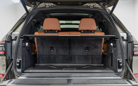 BMW X7, 2025 год, 18 300 000 рублей, 30 фотография