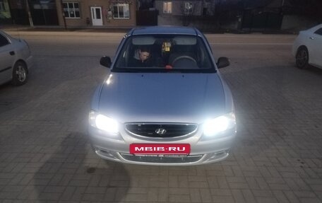 Hyundai Accent II, 2008 год, 450 000 рублей, 2 фотография