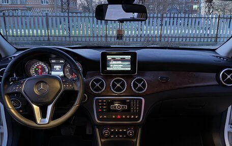 Mercedes-Benz GLA, 2015 год, 1 650 000 рублей, 8 фотография