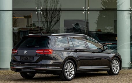 Volkswagen Passat B8 рестайлинг, 2019 год, 1 795 000 рублей, 6 фотография