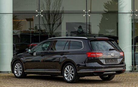 Volkswagen Passat B8 рестайлинг, 2019 год, 1 795 000 рублей, 4 фотография