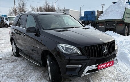 Mercedes-Benz M-Класс, 2011 год, 2 300 000 рублей, 1 фотография