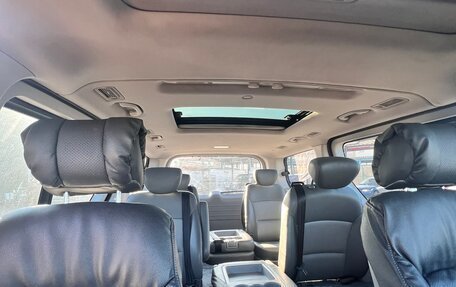 Hyundai Grand Starex Grand Starex I рестайлинг 2, 2010 год, 1 600 000 рублей, 5 фотография