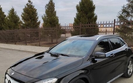 Mercedes-Benz GLA, 2016 год, 2 600 000 рублей, 3 фотография