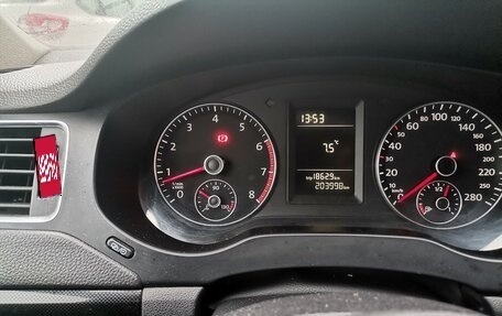 Volkswagen Jetta VI, 2011 год, 650 000 рублей, 6 фотография