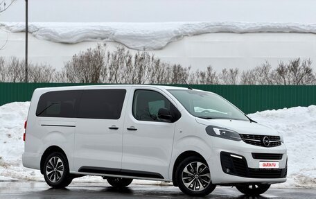 Opel Zafira Life I, 2022 год, 3 999 999 рублей, 2 фотография