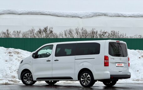 Opel Zafira Life I, 2022 год, 3 999 999 рублей, 4 фотография