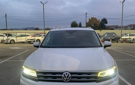 Volkswagen Tiguan II, 2019 год, 2 230 000 рублей, 5 фотография