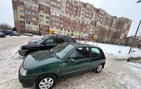 Renault Clio III, 1995 год, 175 000 рублей, 2 фотография
