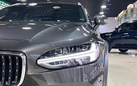 Volvo V90 Cross Country I рестайлинг, 2023 год, 6 199 000 рублей, 10 фотография