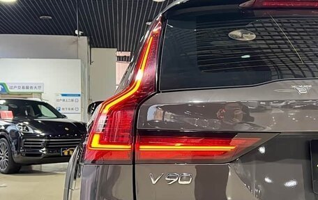 Volvo V90 Cross Country I рестайлинг, 2023 год, 6 199 000 рублей, 11 фотография