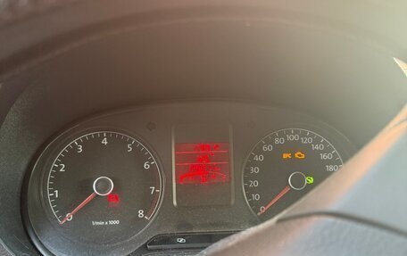 Volkswagen Polo VI (EU Market), 2011 год, 850 000 рублей, 6 фотография