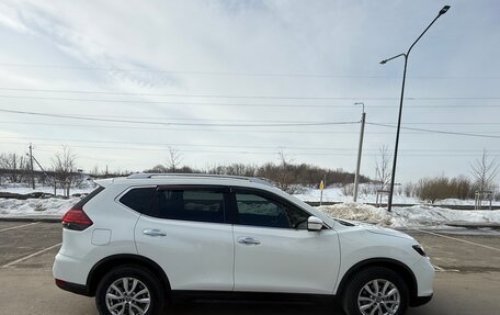 Nissan Rogue II, 2017 год, 1 820 000 рублей, 4 фотография