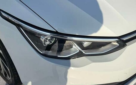 Volkswagen Golf VIII, 2022 год, 1 980 000 рублей, 9 фотография