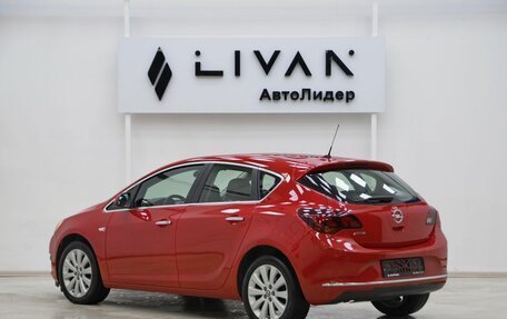 Opel Astra J, 2013 год, 849 000 рублей, 2 фотография