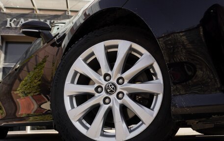 Toyota Camry, 2019 год, 2 750 000 рублей, 12 фотография