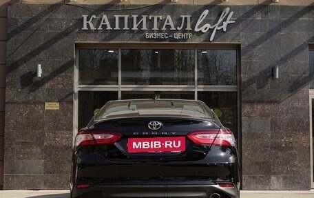 Toyota Camry, 2019 год, 2 750 000 рублей, 6 фотография