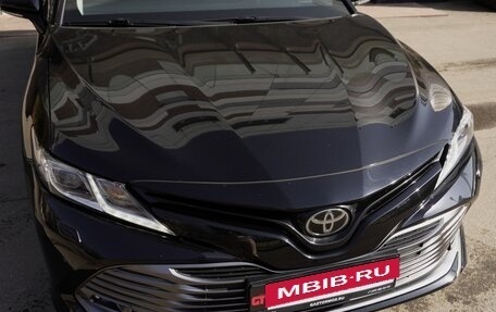 Toyota Camry, 2019 год, 2 750 000 рублей, 10 фотография