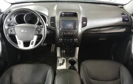 KIA Sorento II рестайлинг, 2010 год, 1 445 000 рублей, 9 фотография