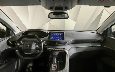 Peugeot 3008 II, 2018 год, 1 945 000 рублей, 14 фотография