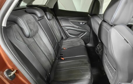 Peugeot 3008 II, 2018 год, 1 945 000 рублей, 16 фотография
