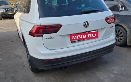 Volkswagen Tiguan II, 2018 год, 2 750 000 рублей, 5 фотография