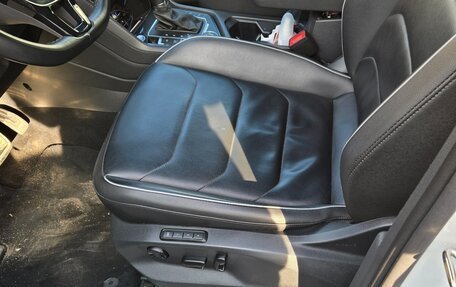 Volkswagen Tiguan II, 2018 год, 2 750 000 рублей, 16 фотография