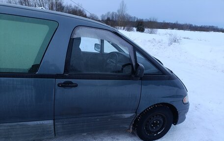 Toyota Estima III рестайлинг -2, 1992 год, 260 000 рублей, 2 фотография