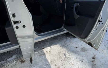 Renault Logan I, 2013 год, 700 000 рублей, 12 фотография