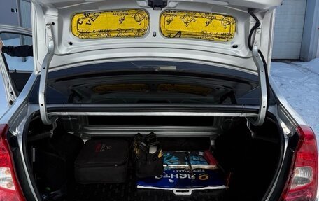 Renault Logan I, 2013 год, 700 000 рублей, 13 фотография