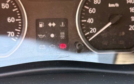 Renault Logan I, 2013 год, 700 000 рублей, 19 фотография