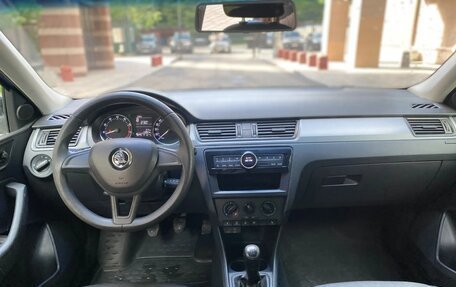 Skoda Rapid I, 2016 год, 900 000 рублей, 7 фотография