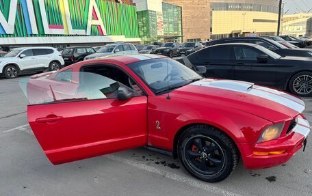 Ford Mustang VI рестайлинг, 2007 год, 2 000 000 рублей, 1 фотография